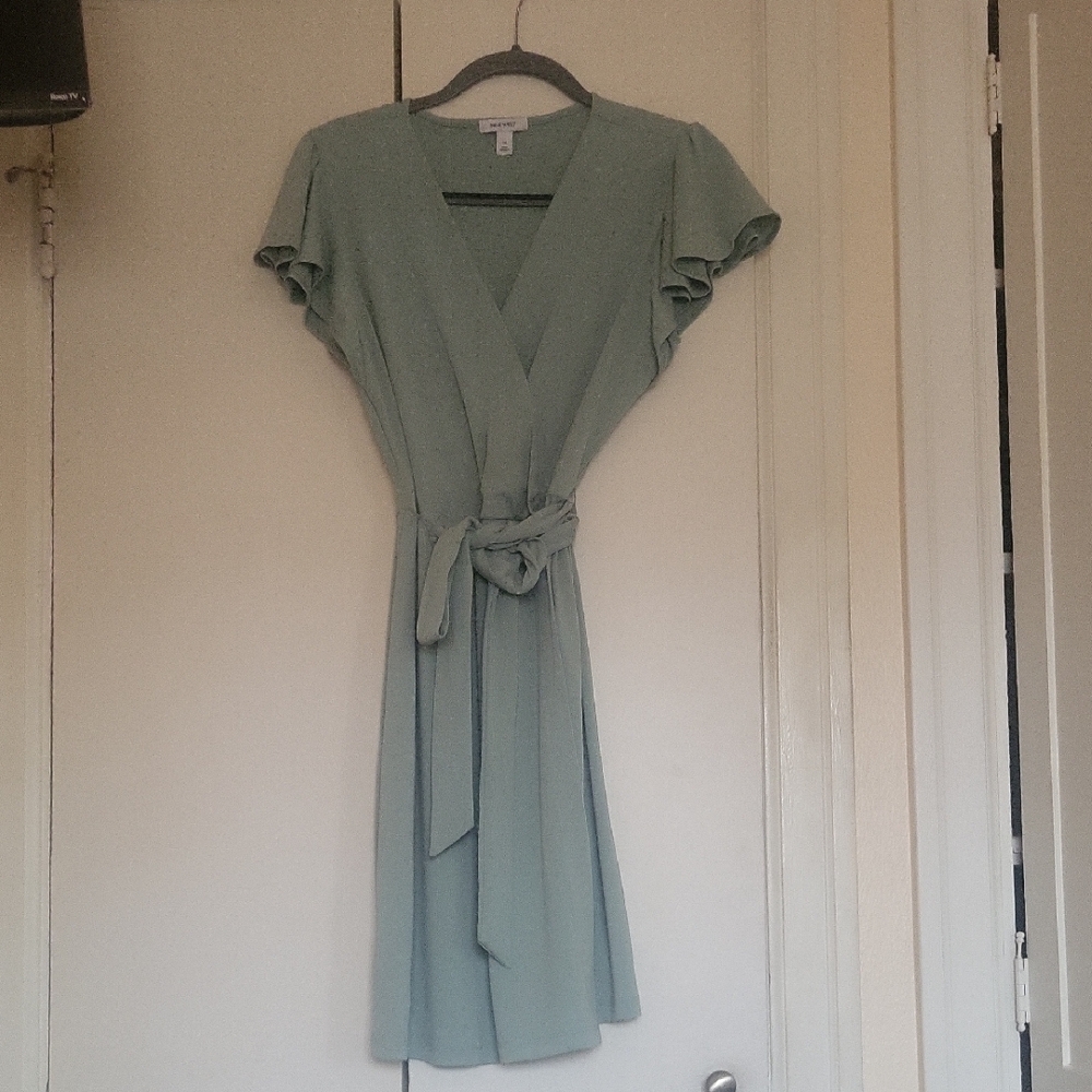 Nine West Green Flutter Sleeve Wrap Sundress